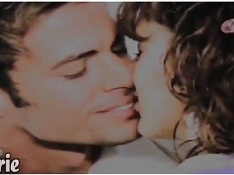 William Levy y Jacky Bracamontes en Sortilegio - Por eso te amo