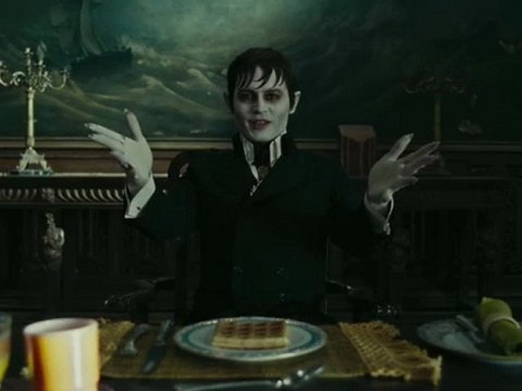 Dark Shadows de Tim Burton avec Johnny Depp, Michelle Pfeiffer, Eva Green - Bande annonce V.O