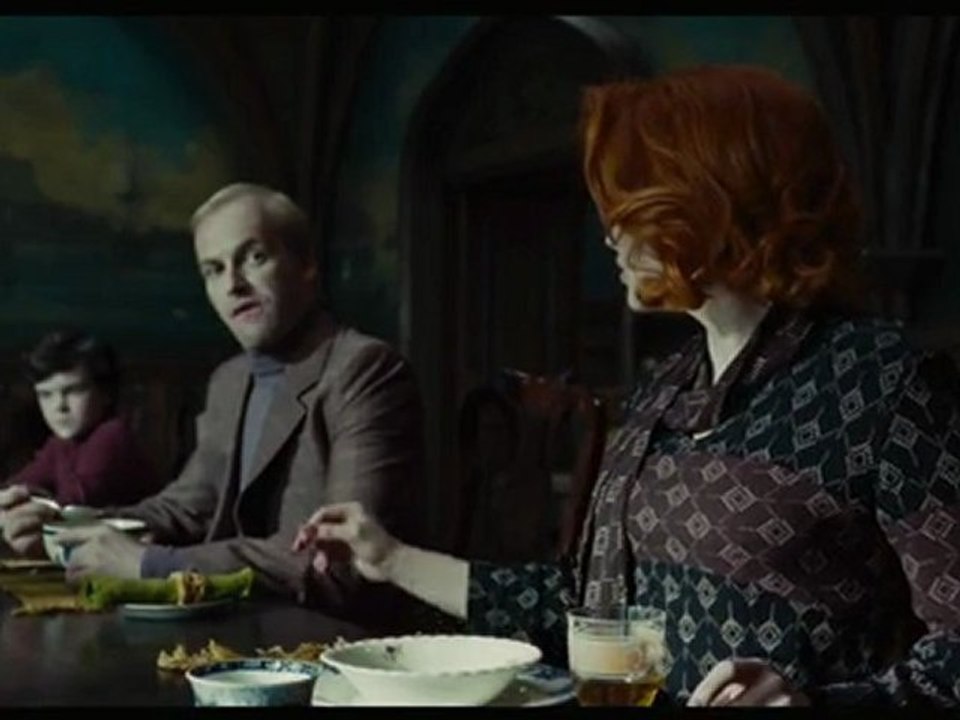 Dark Shadows - Trailer (English) HD