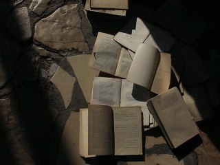 Act. Vent d'Est, vent d'Ouest