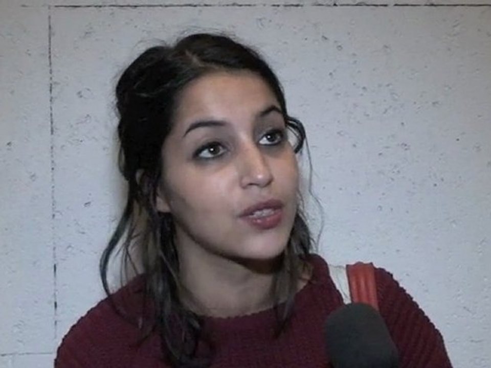 Leila BEKHTI (Théâtre de Nîmes-1er pas au théâtre-ITW)