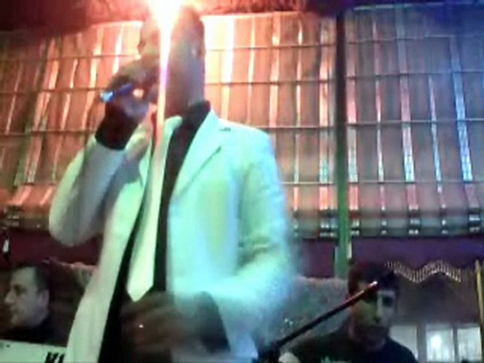 Diyar ÖZER Gül Yüzlüm Gül Destim