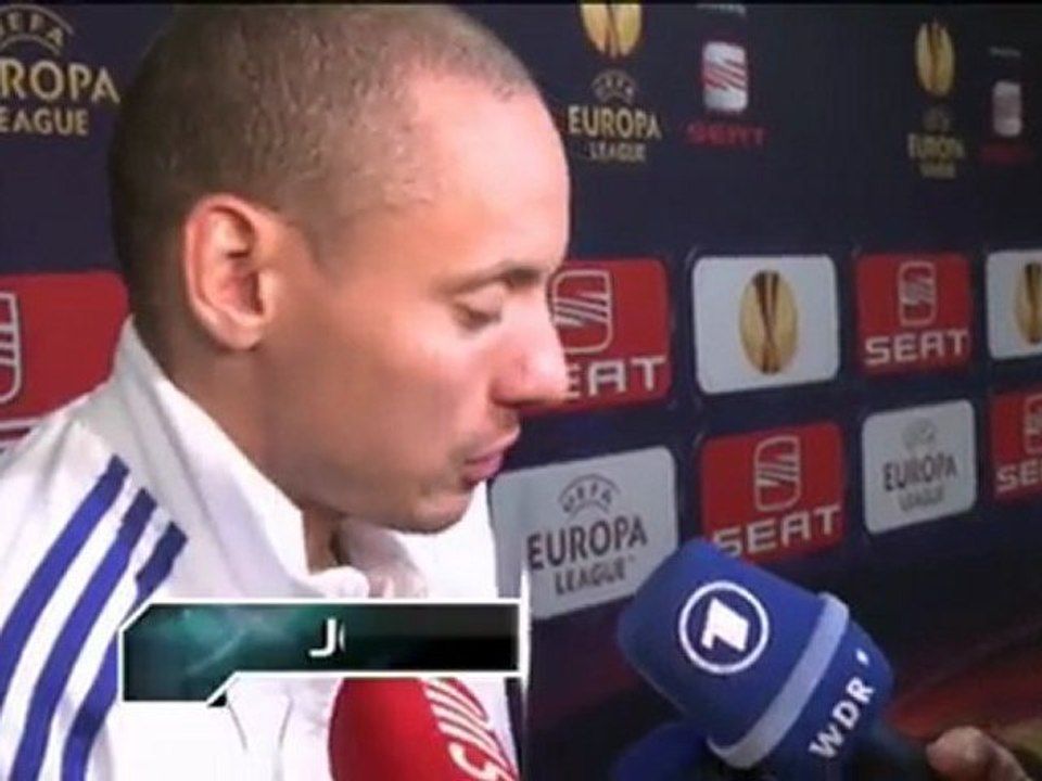 Huntelaar ballert Schalke unter die letzten 8