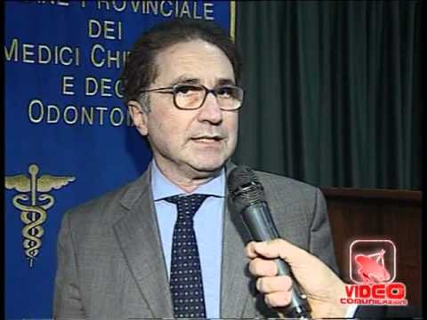 Napoli - Ordine medici, medaglia d'oro a 86 camici bianchi (15.03.12)