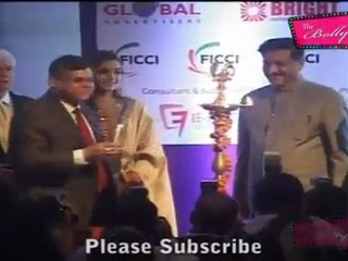Hot Sonam Kapoor Light Lamp At Ficci Frame 2012