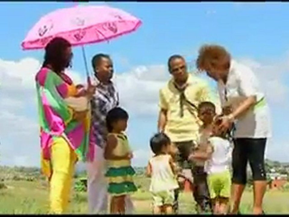 JERRY MARCOSS, FARAH JOHN'S, DAH'MAMA, BIG MJ   -   Tsy tafandry