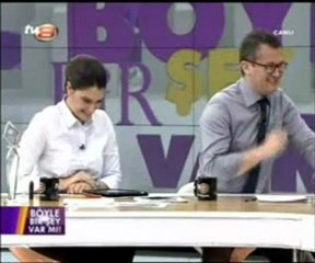 TANJU ÇOLAK, CANLI YAYINDA CENGİZ SEMERCİOĞLU İLE GÜREŞTİ (16.03.2012)