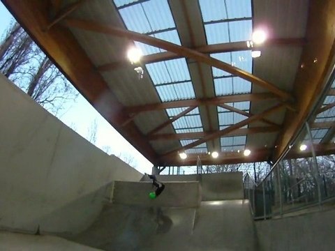 trotinette freestyle Matis Deleplanque Back et flair le 16 Mars 2012