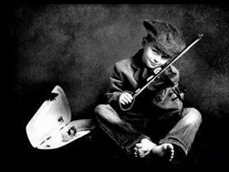 Ferdi Tayfur - Yaralıyım Dertliyim