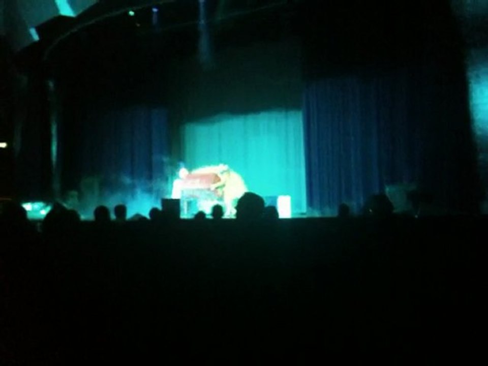 Début spectacle enfant magie MSC Splendida février 2012