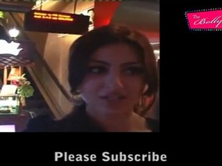 Hot Soha Ali Khan In An Interview At Premier Of "CHAURAHEN'