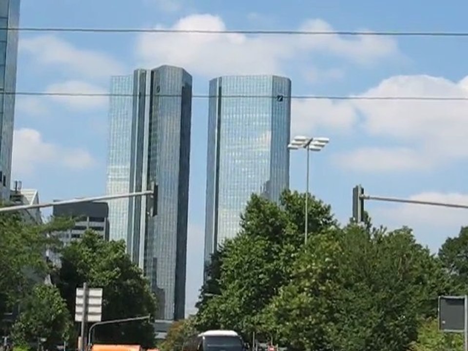 Francfort, Allemagne : tours jumelles