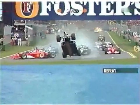 Formule 1 Australie 2002 Huge crash en francais (kiosque)
