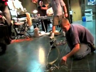 Alien Vs. Predator - Behind the Scenes - Facehugger Test