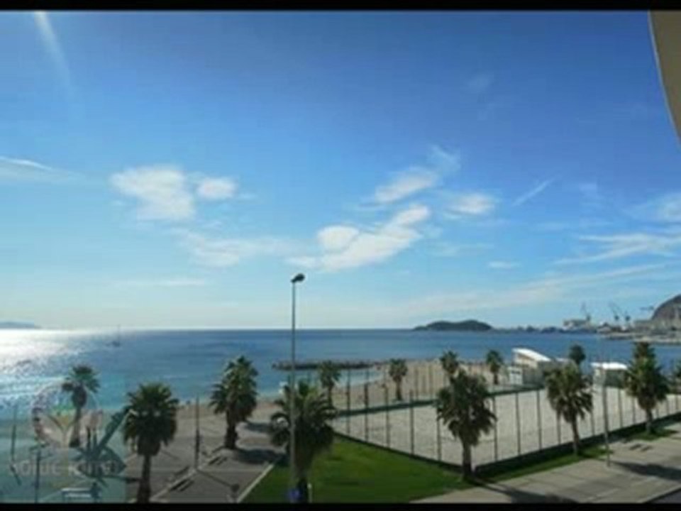 A VENDRE LA CIOTAT appartement standing T5 vue panoramique  mer en front de plage.