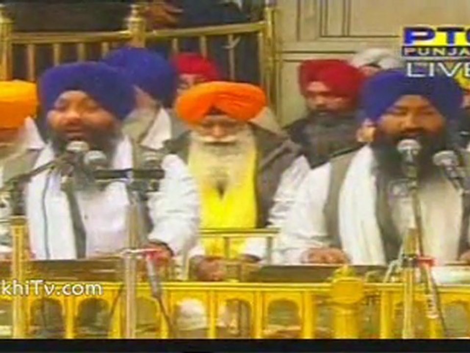 Bhai Ravinder Singh - Keh Ravidaas Aas Lag Jeevo