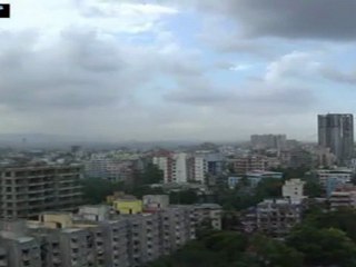 CITY & MANSOON RUNNING CLOUDS