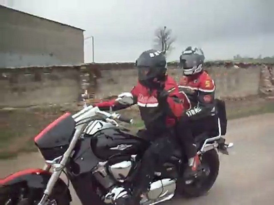 alain et tina sur 1800 Intruder