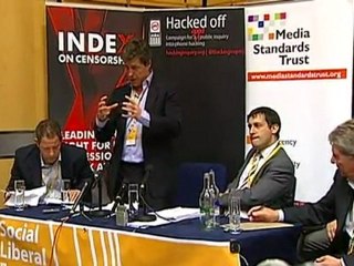 Hugh Grant complains of dog poo problem