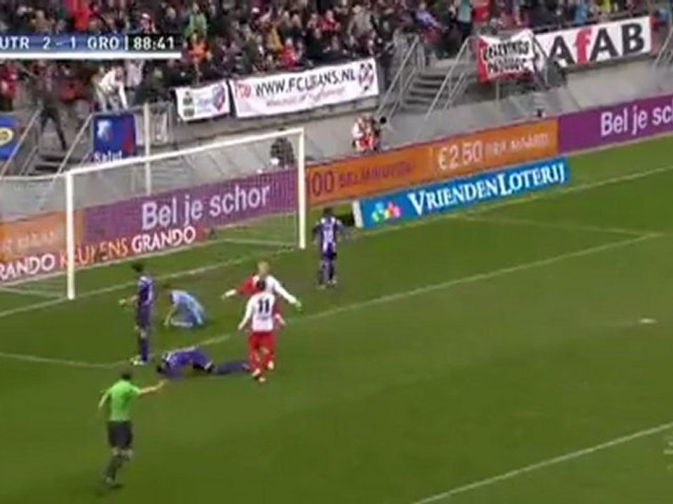89' Doelpunt Alexander Gerndt, FC Utrecht - FC Groningen, 3-1