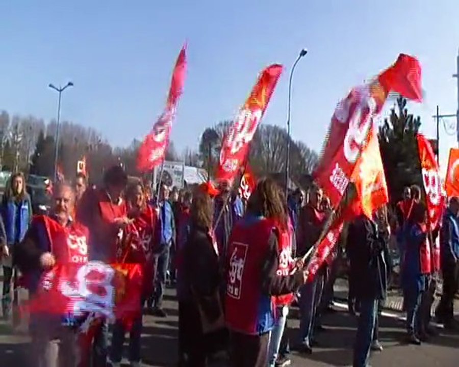 Les salariés de Draka en débrayage