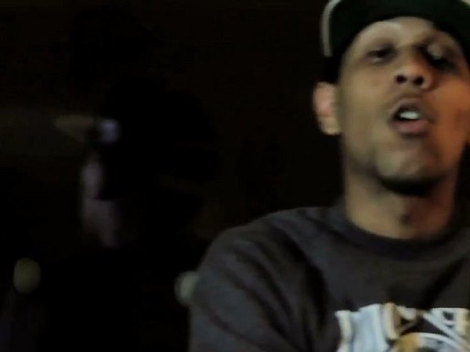 Young Knox & ChrisCo "Keep It Movin"