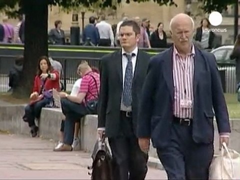 El Reino Unido baja el umbral de impuestos para los más...