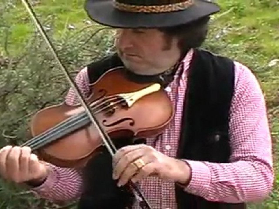 BALLU ANTICU  DI CASTIGLIONI   (CORSICA) . B. Pazzoni