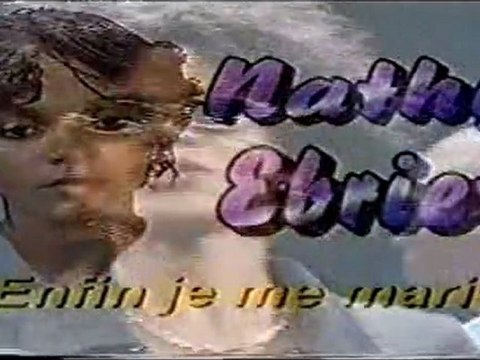 La poetesse Nathy Ebriet Enfin je me marie clip TV Congo