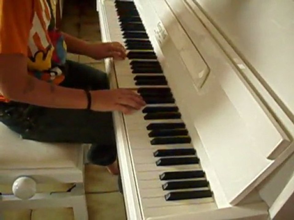 fringe au piano