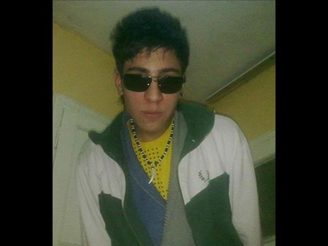 ByEmre-42 Ft CrespY & Waw StylA ( sokak KadınlarI ) 2O12