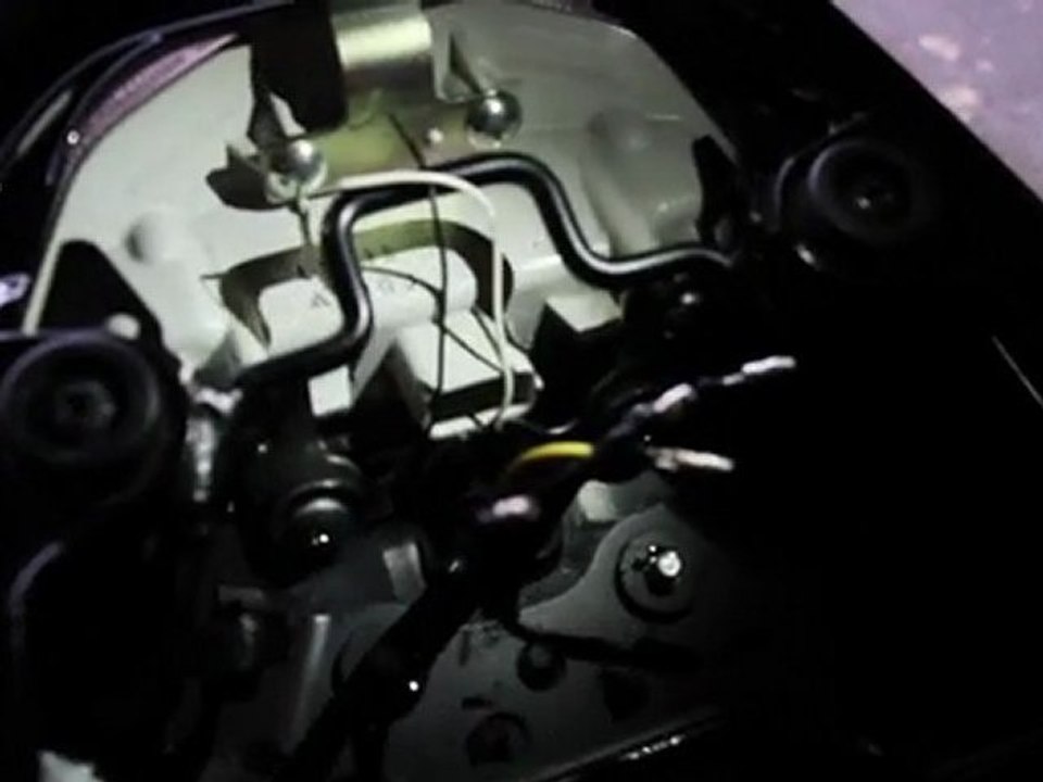 TUTO pose d'un support de plaque  ERMAX sur gsr 750