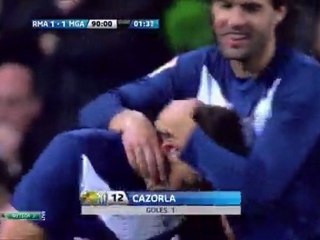 Santi Cazorla Wonderful Free Kick against Real Madrid