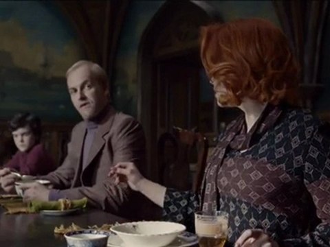 Sombras tenebrosas (Dark shadows) - Trailer en español HD