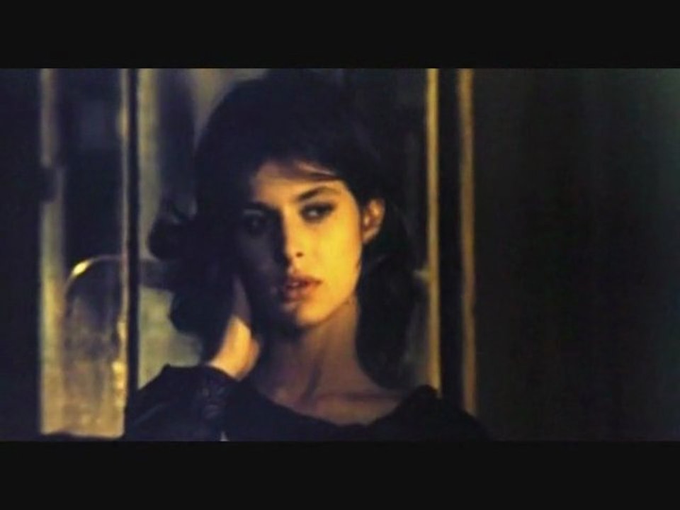 THE MOON IN THE GUTTER TRAILER