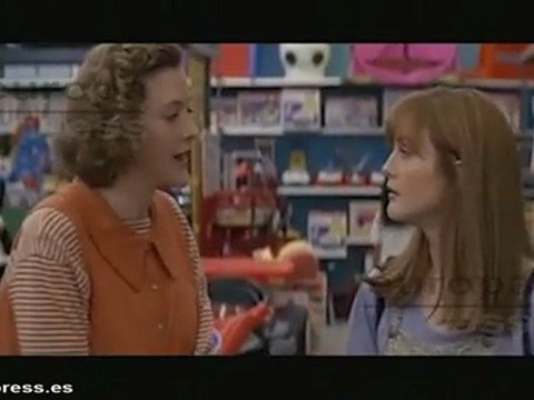 Hugh Grant, un padre encantado con su hija