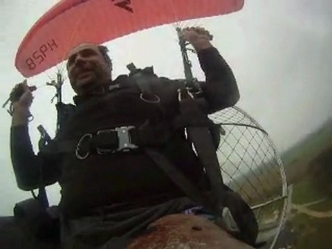 paramoteur à St Georges de Montaigu