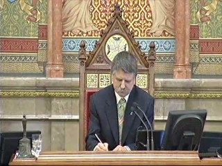 Magyar Zoltán: Akié a föld azé az ország?-2 rész