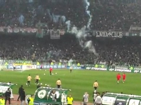 Επεισόδια στο ΟΑΚΑ (ΠΑΟ - Ολυμπιακός) Part 1