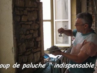 Rénover " Jointoyer " un vieux mur en pierre