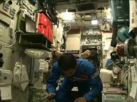 Müslüman Uzayda Namaz kıldı news haberler @ MEHMET ALİ ARSLAN Haber