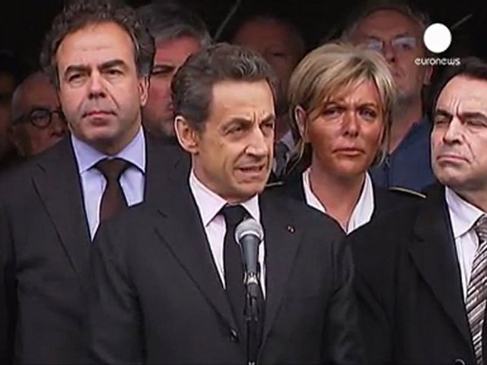 Sarkozy e Hollande a Tolosa: colpita la Francia intera