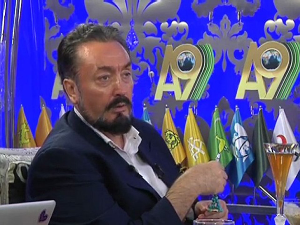 Dünyanın son devrinde Müslümanlar gizli namaz kılacaklar.