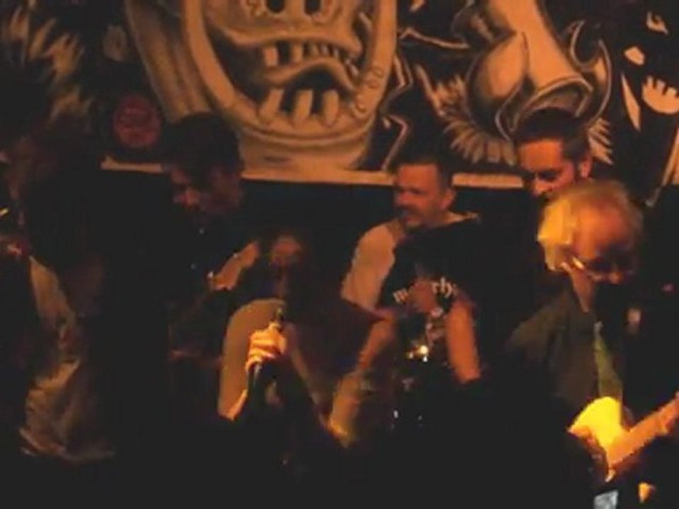 Les Phacos live at La Miroiterie Paris (France) 09/05/2009