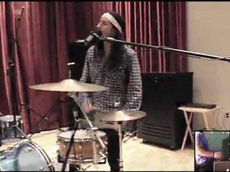 Roll Up - [Walk off the Earth] - Wiz Khalifa Cover (HD)