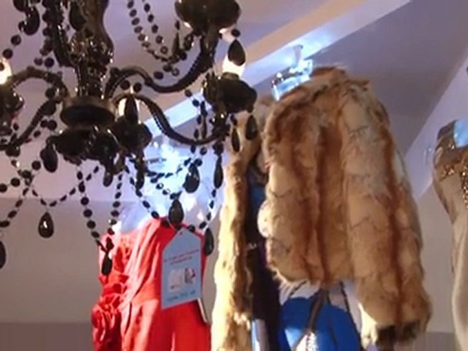 eBay Christmas shopping video