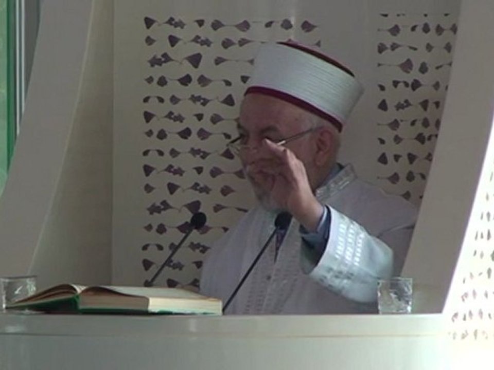 Emekli Vaiz Necati Tosun Hoca’nın 16 Mart 2011 Karaca Ahmet Şakirin Camii vaazı 2. Bölüm