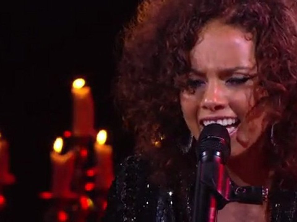 Alicia Keys - Trouble Man (Piano & I: AOL Sessions 1)