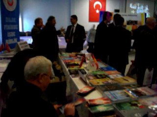 sakaryaturk.com.Boluda lise ve orta okul talebelerine ünüversittelerin tanıtımı.