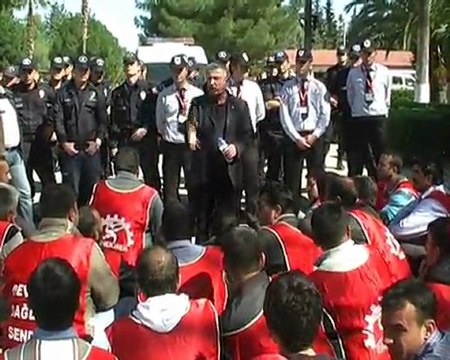 adana tedas iscileri adana il mudurlugune yurudu